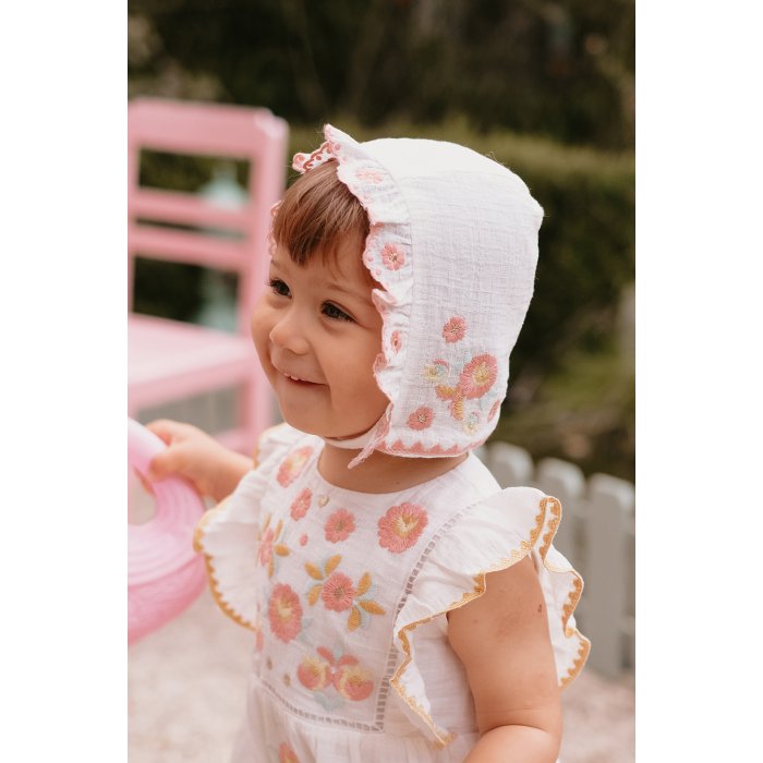 Bonetă din bumbac organic Tishaya Alb