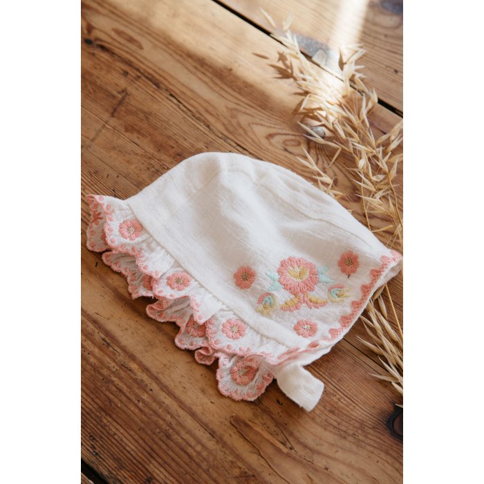 Bonetă din bumbac organic Tishaya Alb