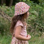 Palarie de soare reversibila din bumbac organic Ladybird Days