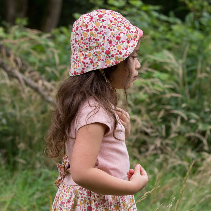 Palarie de soare reversibila din bumbac organic Ladybird Days